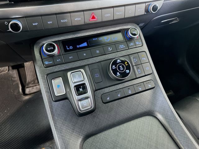 Used 2024 Hyundai Palisade Limited image 22