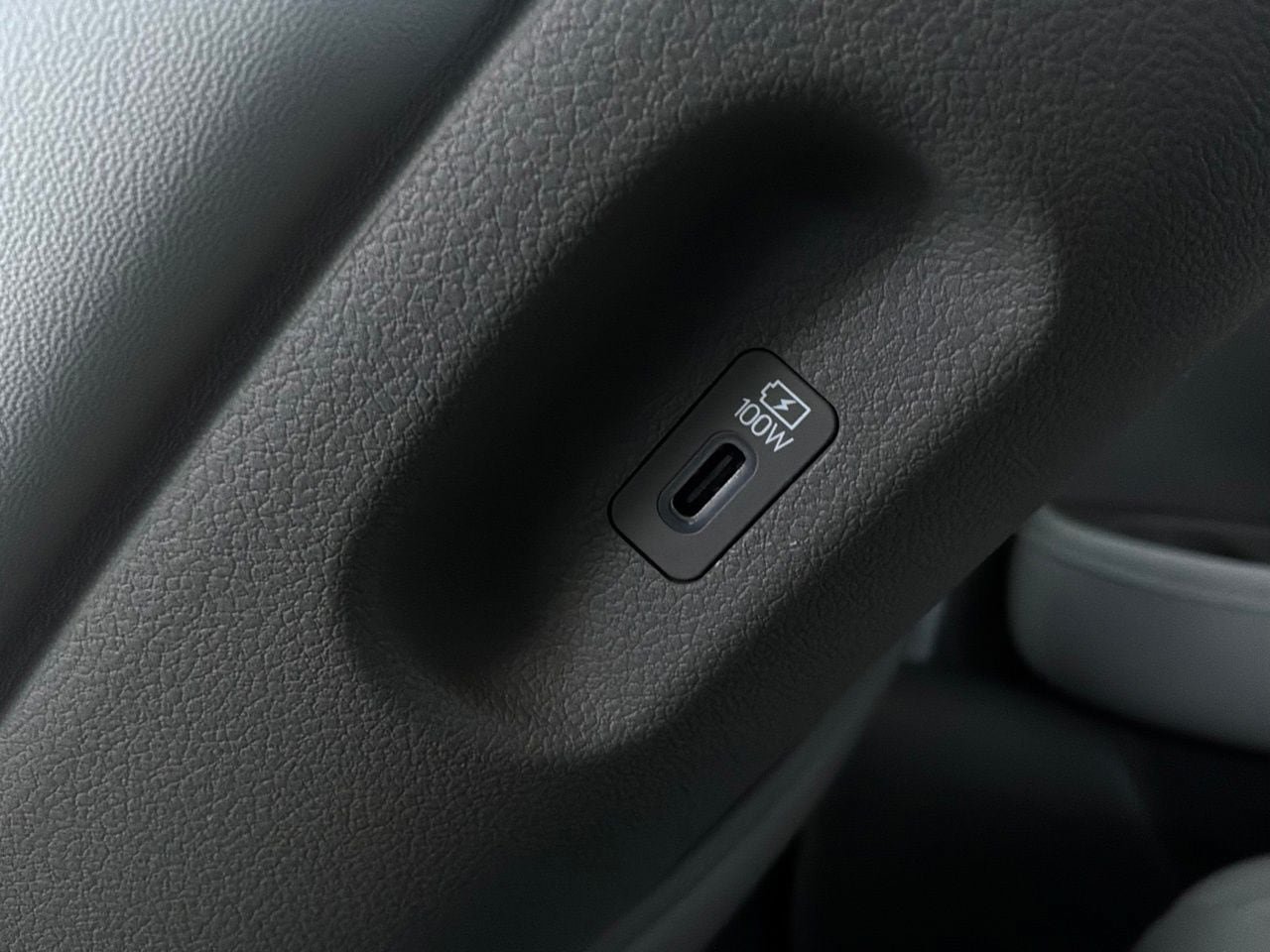Used 2026 Hyundai Palisade SEL FWD image 19