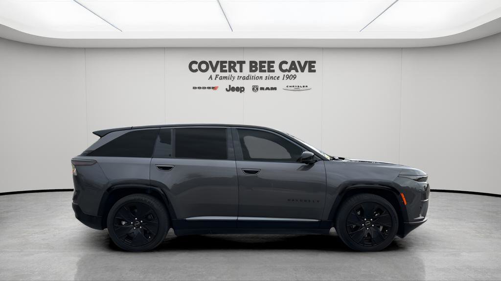 Used 2024 Jeep Wagoneer Launch Edition image 11