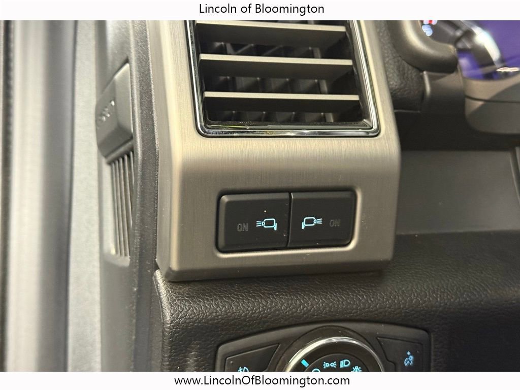 Used 2021 Ford F250 Platinum w/ FX4 Off-Road Package image 26
