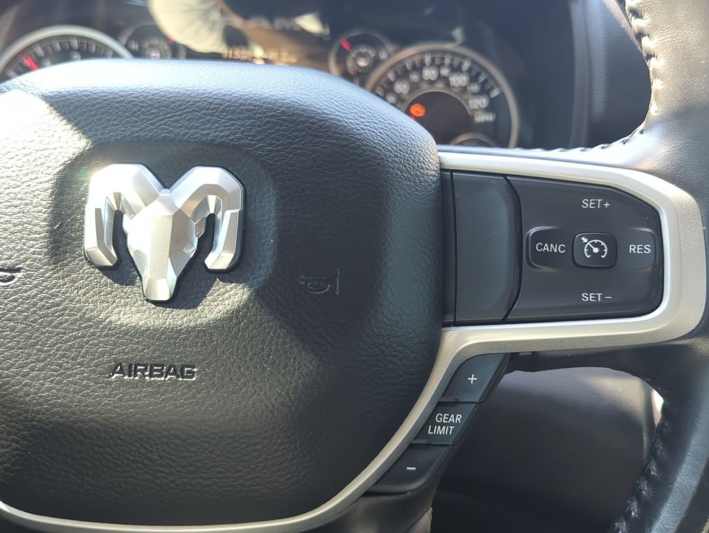 Used 2020 RAM 1500 Big Horn AWD/4WD image 16