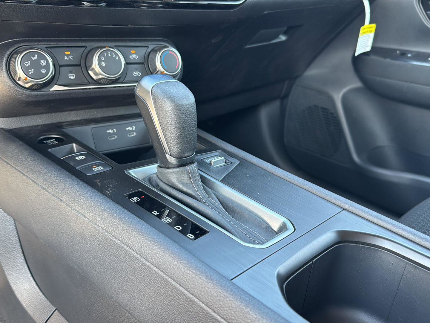 New 2026 Nissan Kicks S image 21