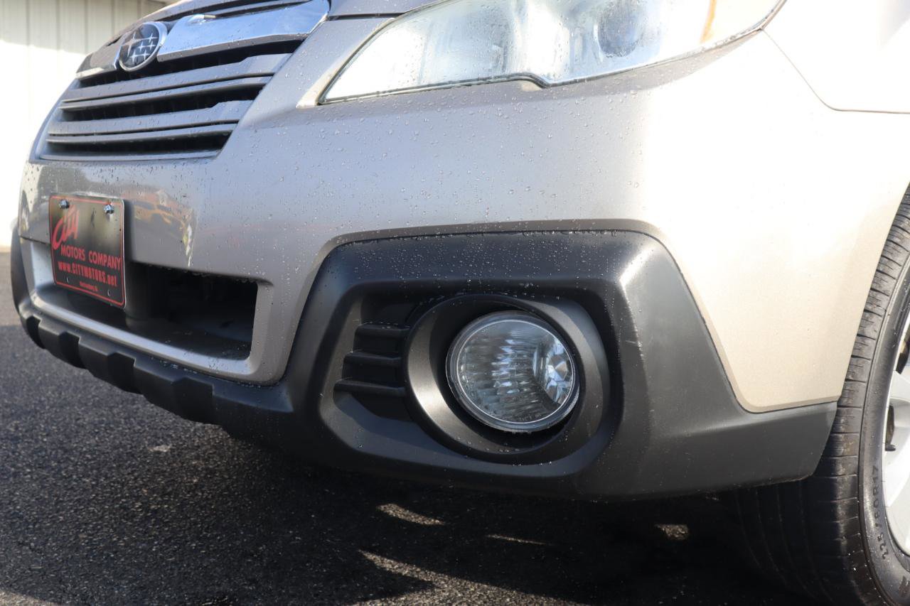 Used 2014 Subaru Outback 2.5i Premium image 22