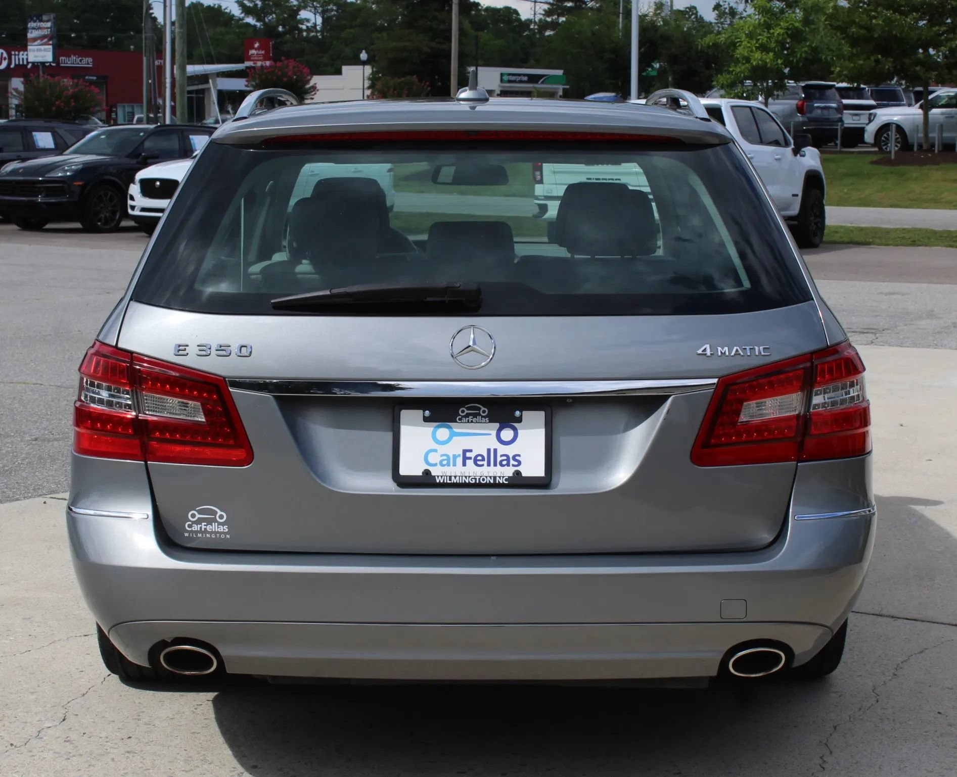 Used 2011 Mercedes-Benz E 350 4MATIC Wagon image 4