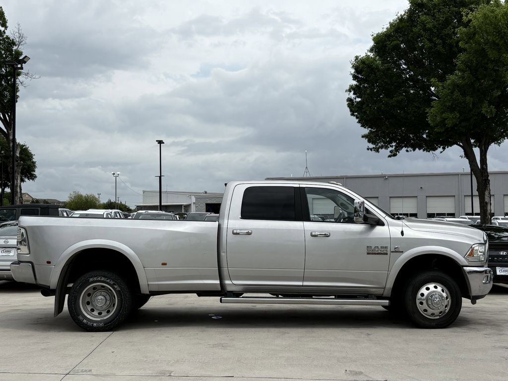 Used 2018 RAM 3500 Laramie w/ Convenience Group image 3