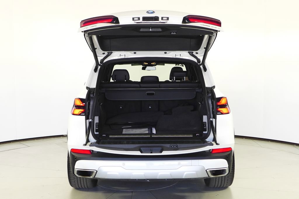 Certified 2024 BMW X5 xDrive50e w/ Parking Assistance Package image 10