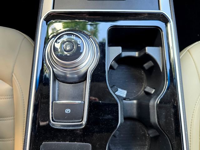 Used 2020 Ford Edge SEL w/ Convenience Package FWD image 15