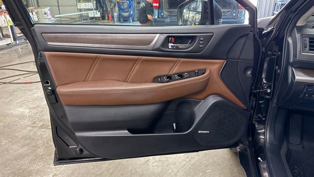 Used 2018 Subaru Outback 3.6R Touring w/ Popular Package #3 image 13