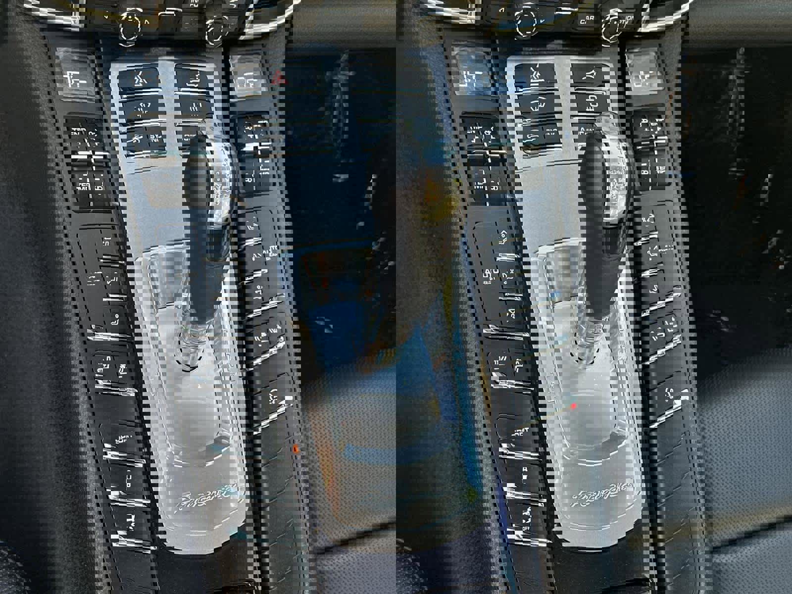 Used 2016 Porsche Panamera 4 image 26