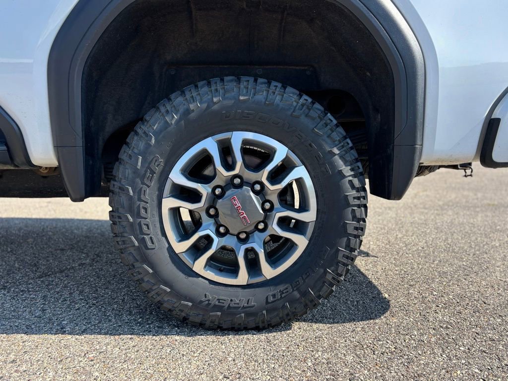 Used 2022 GMC Sierra 2500 AT4 image 27
