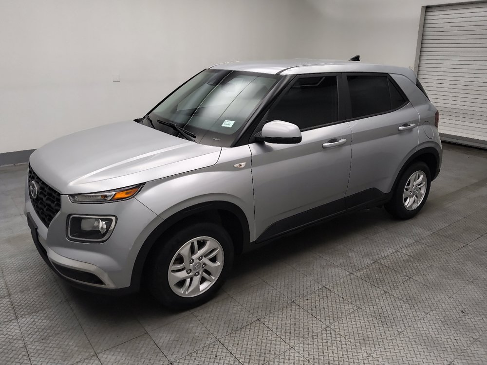 Used 2021 Hyundai Venue SE FWD image 2
