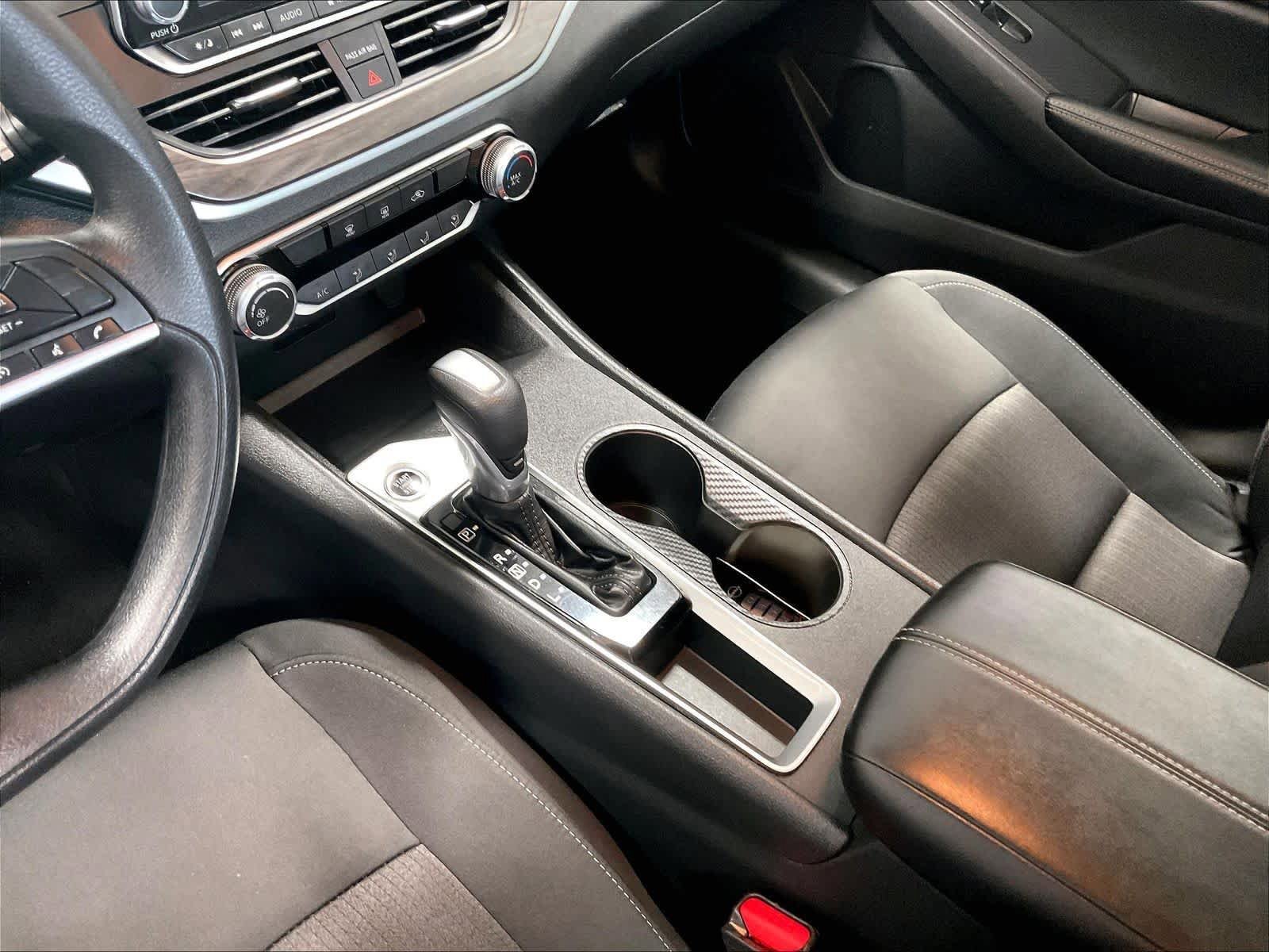 Certified 2025 Nissan Altima 2.5 SV FWD image 20