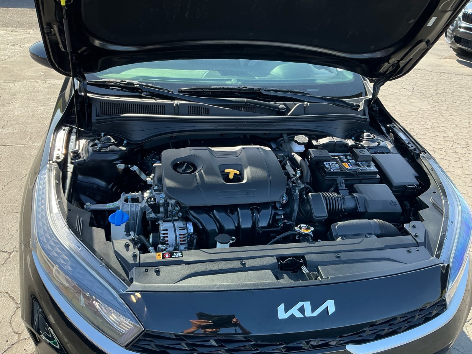 Used 2023 Kia Forte LXS FWD image 22