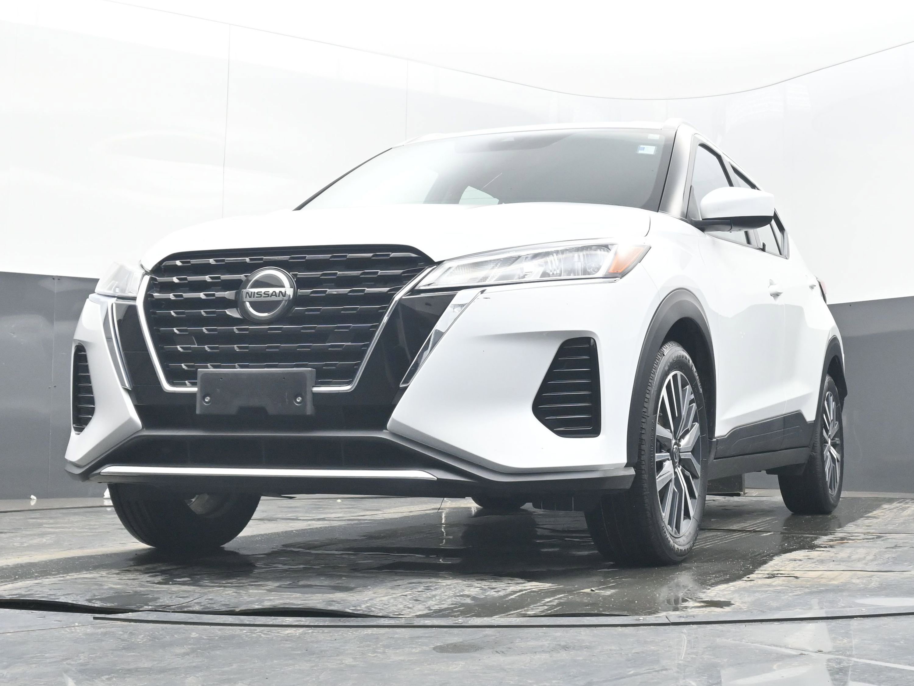 Certified 2021 Nissan Kicks SV image 20