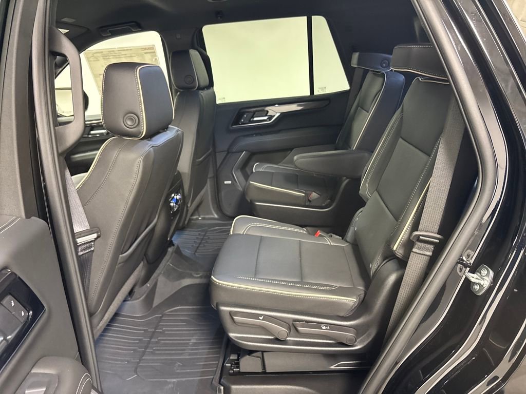 New 2026 GMC Yukon Elevation RWD image 32