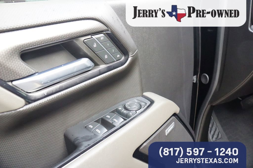 Used 2024 Chevrolet Silverado 2500 ZR2 w/ Technology Package image 17
