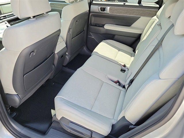 New 2026 Hyundai Santa Fe Limited image 17