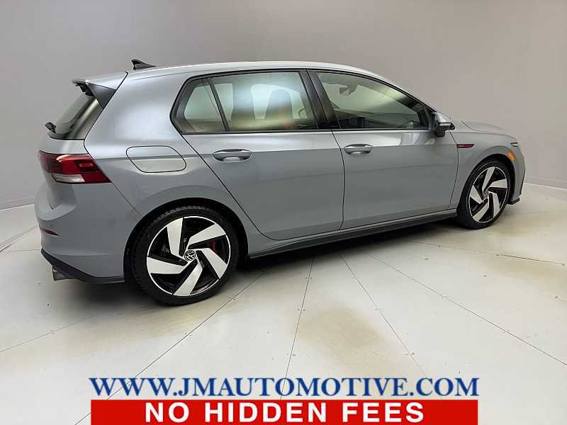 Used 2022 Volkswagen GTI SE image 5