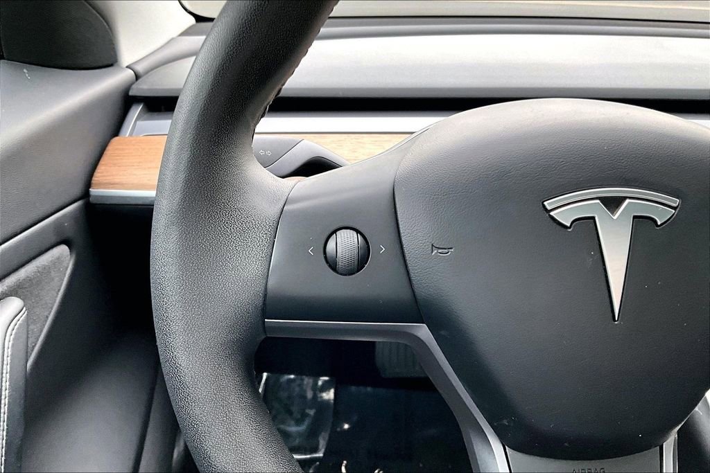 Used 2020 Tesla Model 3 Long Range image 11