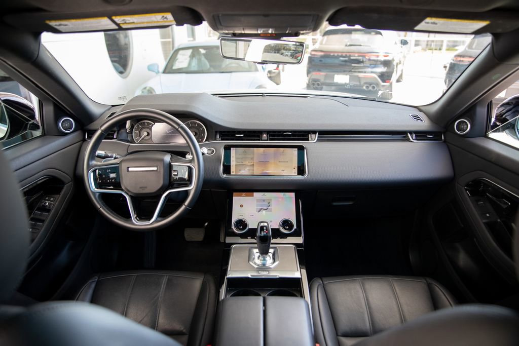 Used 2022 Land Rover Range Rover Evoque S image 16