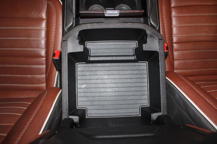 Used 2023 GMC Yukon Denali Ultimate image 35