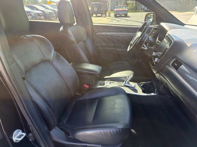 Used 2022 Mitsubishi Outlander SEL AWD/4WD image 25