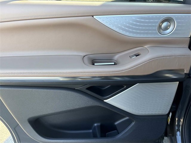New 2026 Lincoln Navigator L Black Label image 20