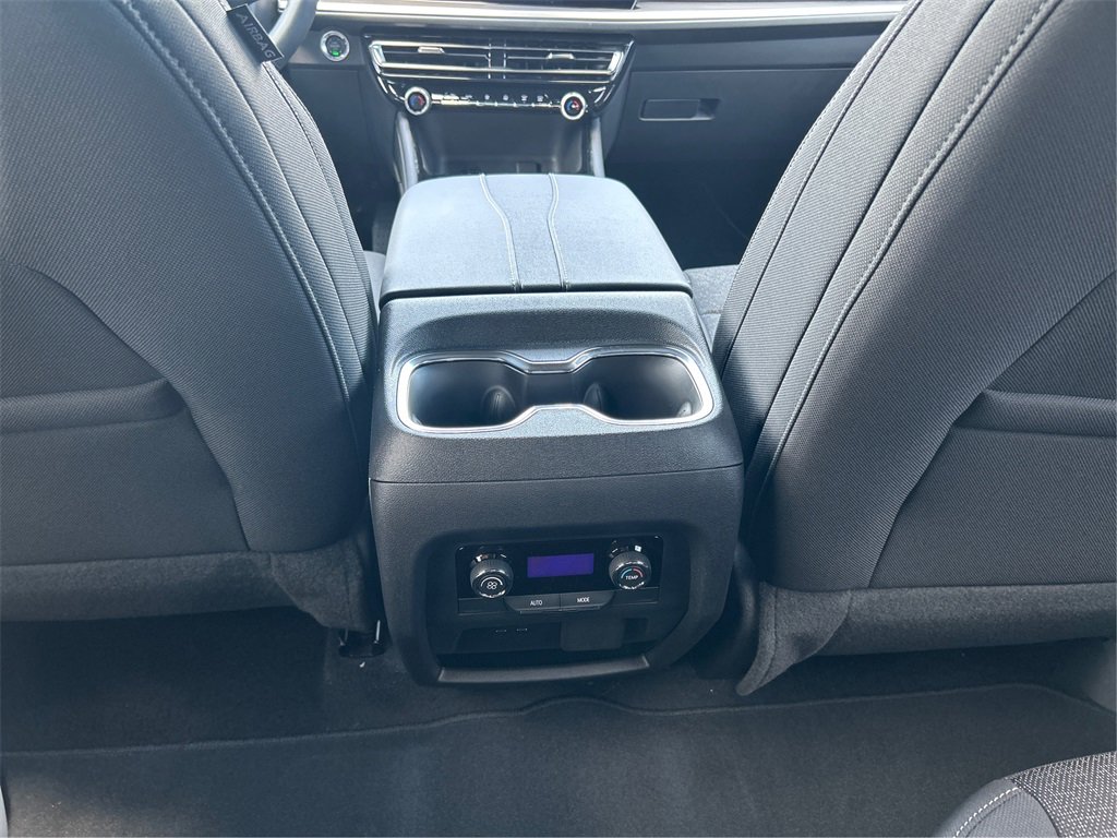 New 2026 Chevrolet Traverse LT w/ Driver Confidence Package image 19