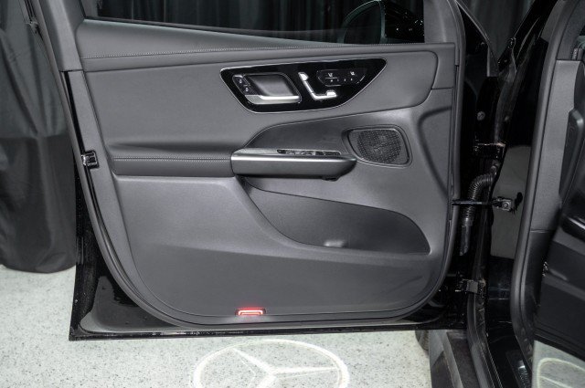 New 2026 Mercedes-Benz GLC 300 image 10