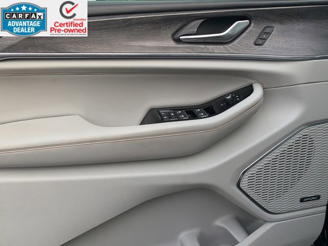 Certified 2023 Jeep Grand Cherokee L Overland image 16