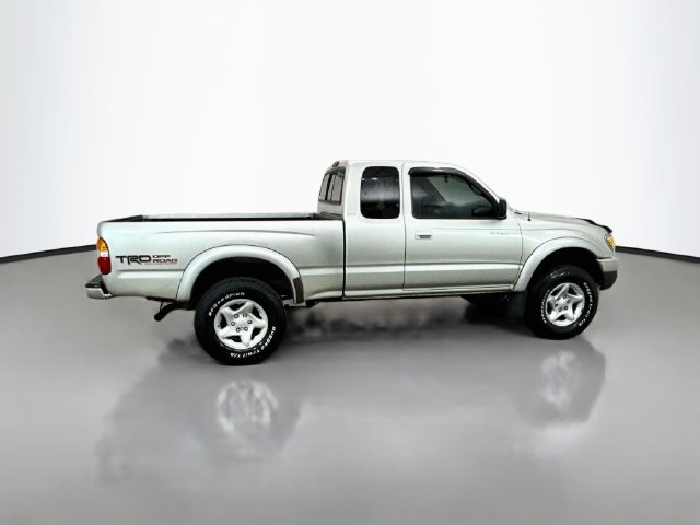 Used 2003 Toyota Tacoma 4x4 Xtracab V6 w/ Convenience Pkg image 8