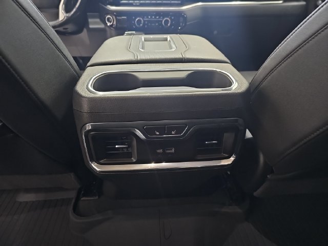 Used 2022 Chevrolet Silverado 1500 LTZ w/ LTZ Premium Package AWD/4WD image 40