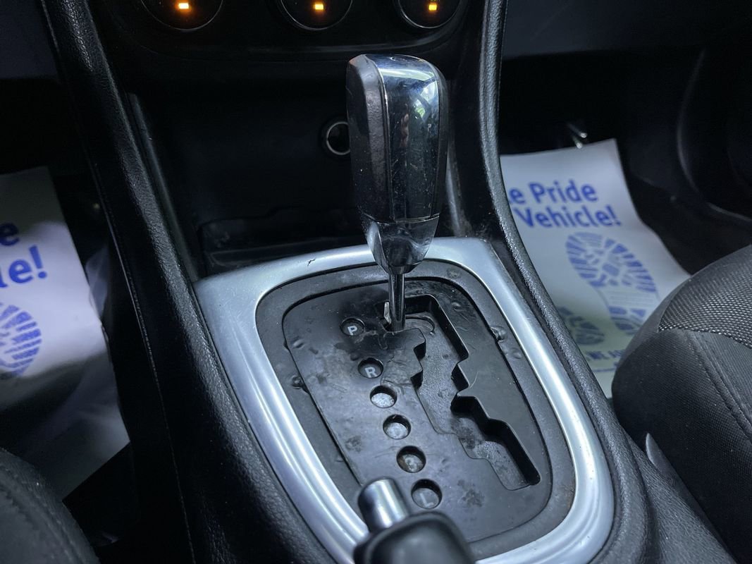 Used 2014 Dodge Avenger SE w/ Rallye Appearance Group image 23