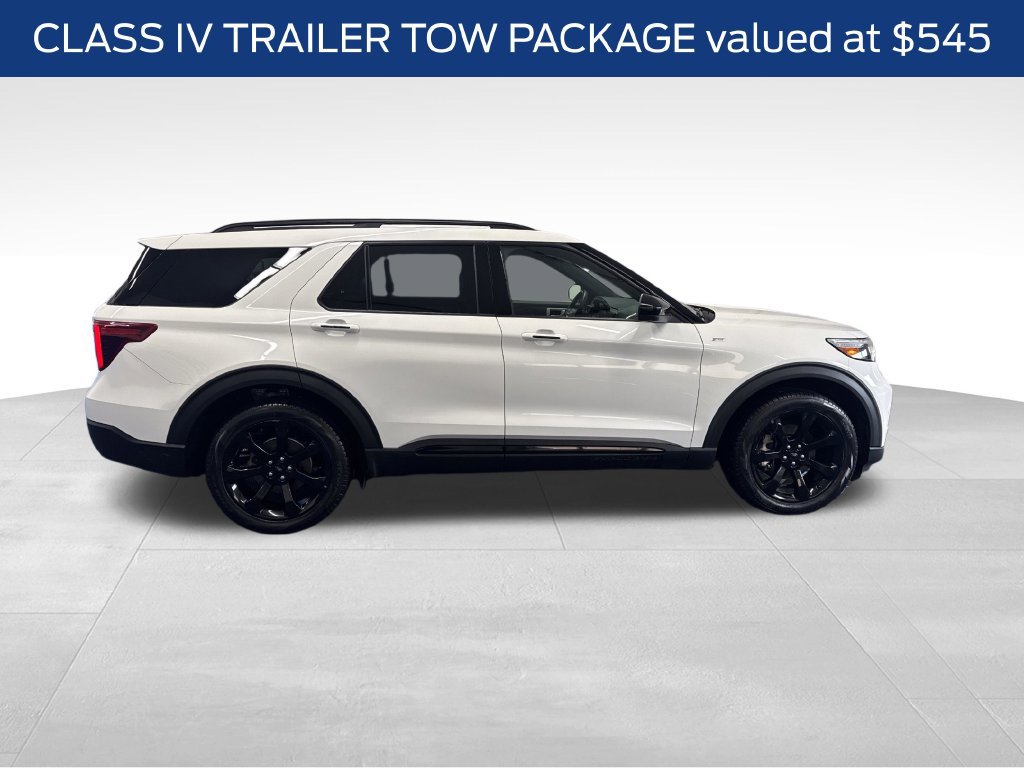 Used 2023 Ford Explorer ST-Line w/ Class IV Trailer Tow Package AWD/4WD image 8