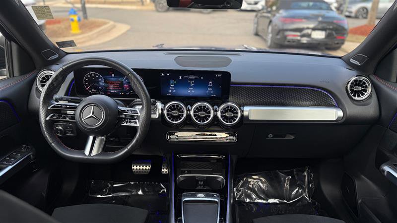 Used 2024 Mercedes-Benz GLB 250 image 26