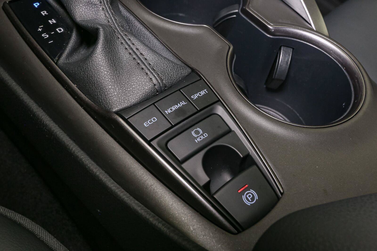 Certified 2024 Toyota Camry SE AWD/4WD image 30
