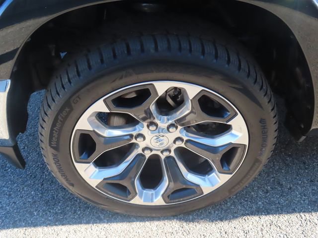 Used 2019 RAM 1500 Limited AWD/4WD image 19