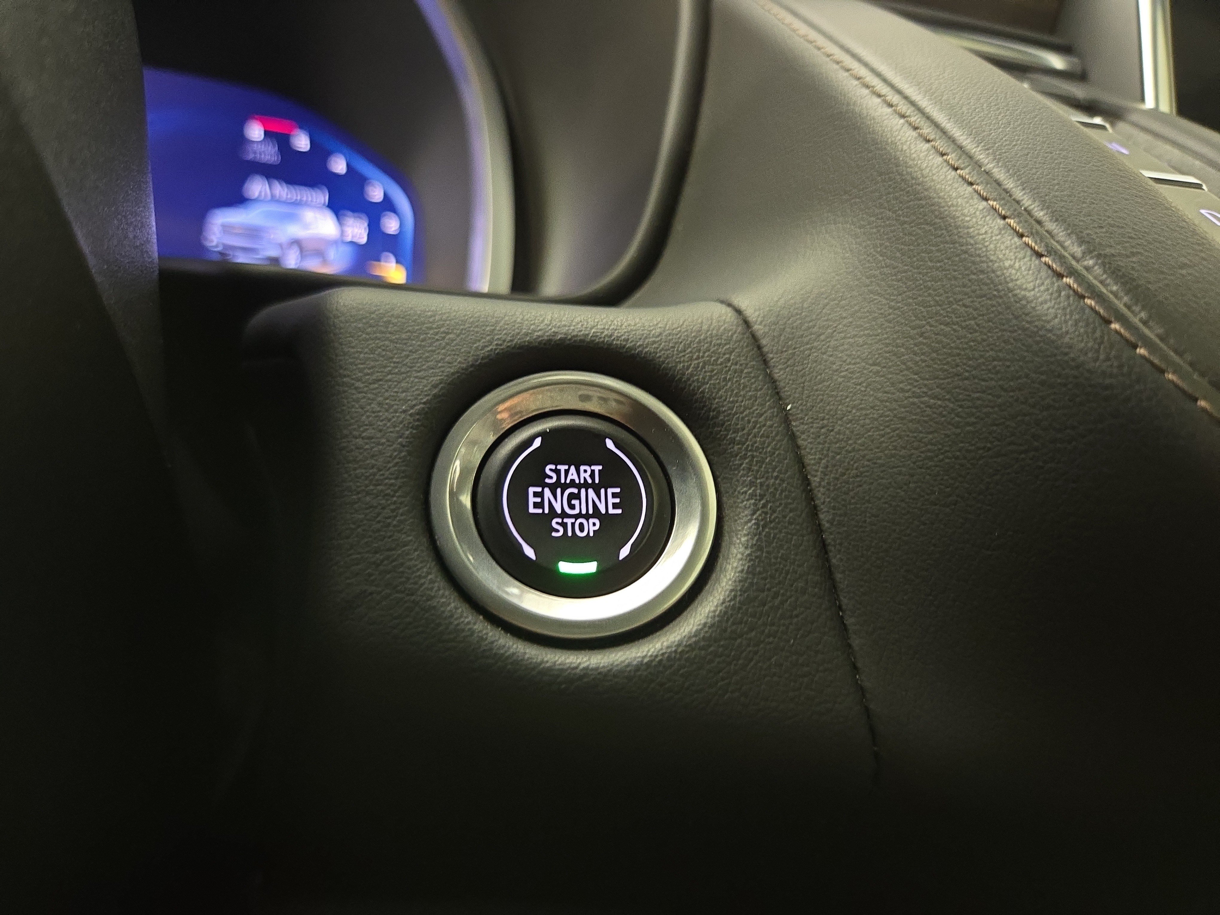 Certified 2023 Chevrolet Tahoe High Country w/ Advanced Technology Package AWD/4WD image 27