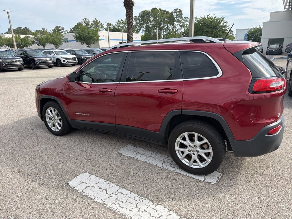 Used 2015 Jeep Cherokee Latitude FWD image 5