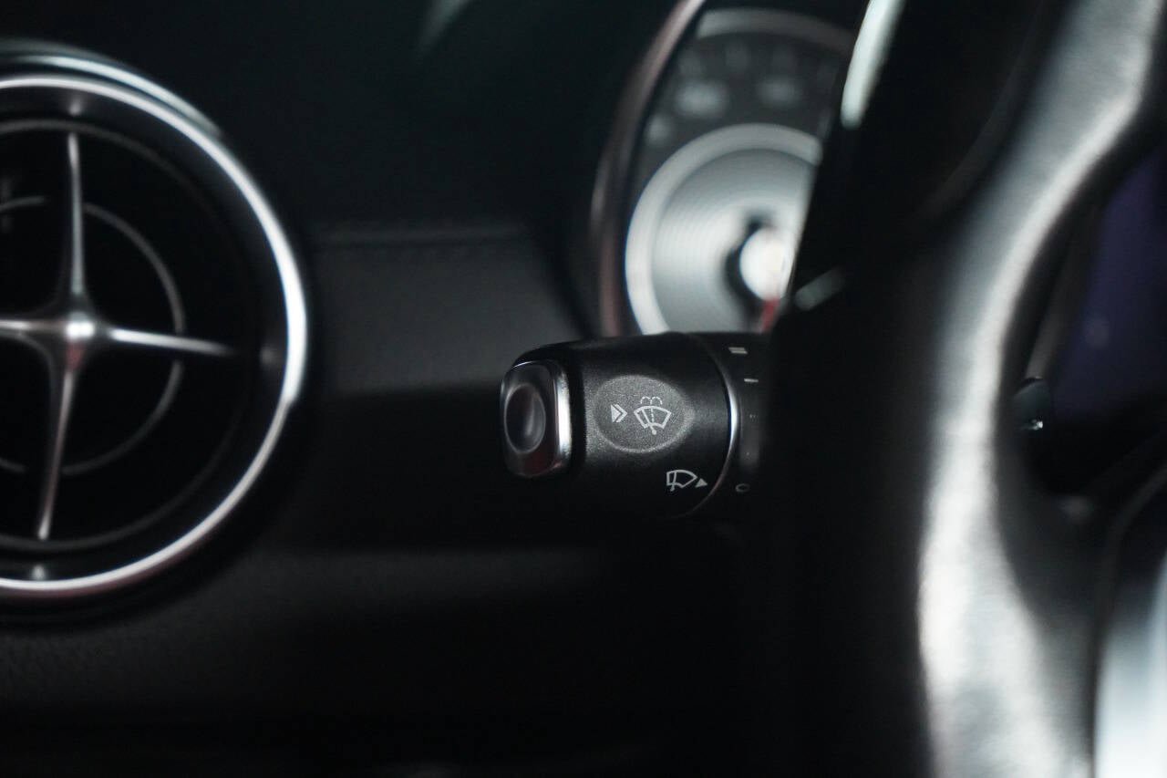 Used 2018 Mercedes-Benz SL 450 image 58