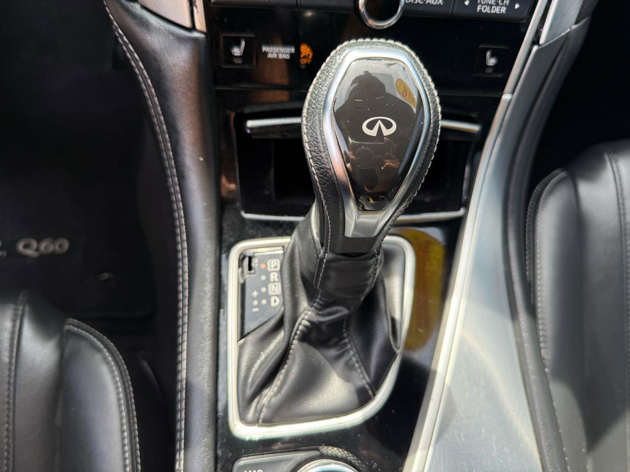Used 2018 INFINITI Q60 3.0t Luxe w/ Sensory Package 3.0T Luxe RWD image 22