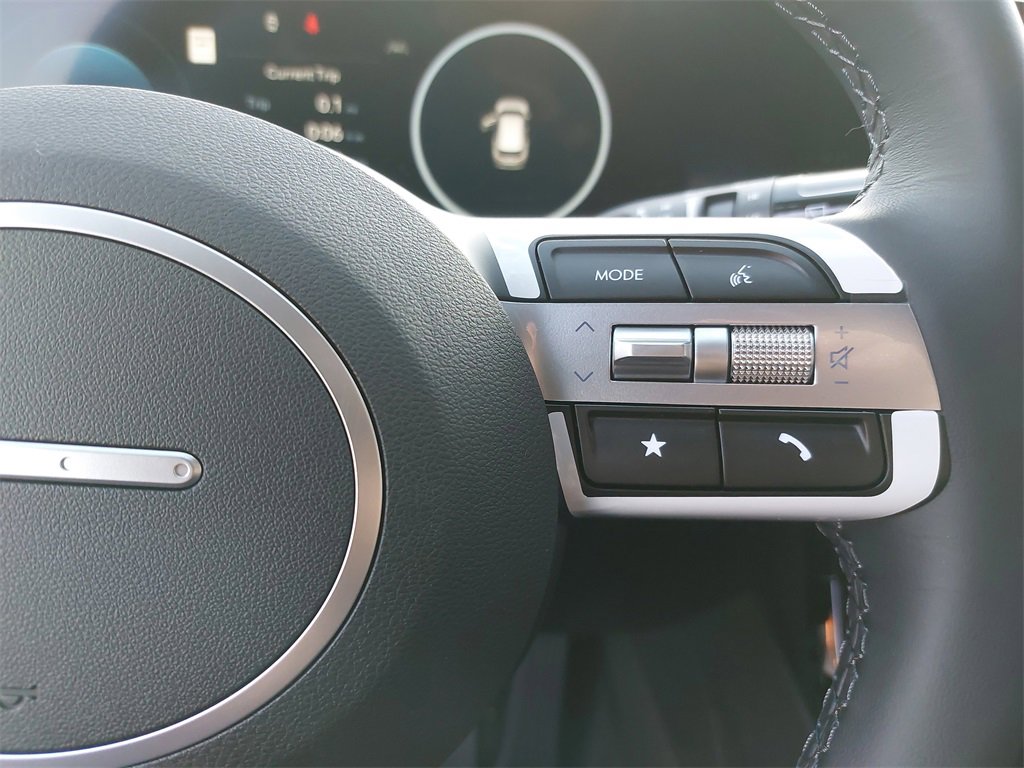 New 2025 Hyundai Tucson SEL image 16