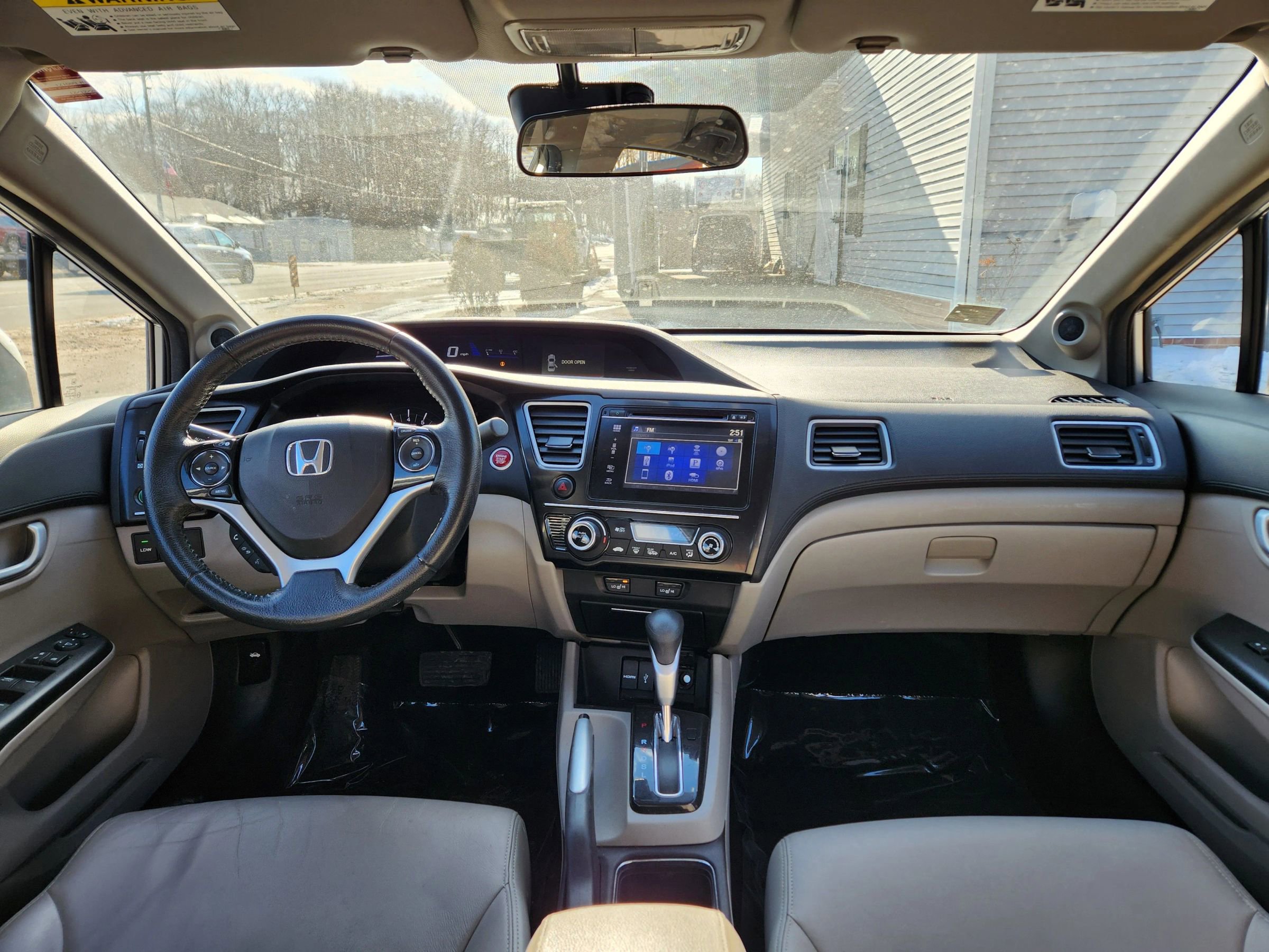 Used 2015 Honda Civic Hybrid Sedan image 28