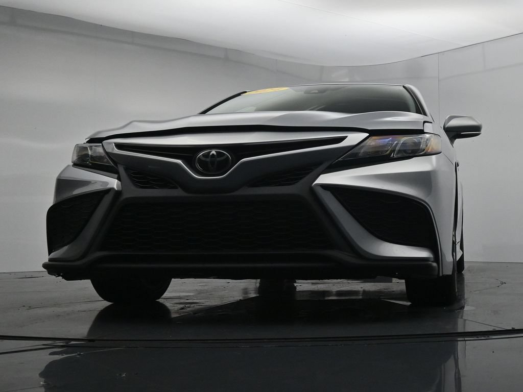 Used 2024 Toyota Camry SE FWD image 34