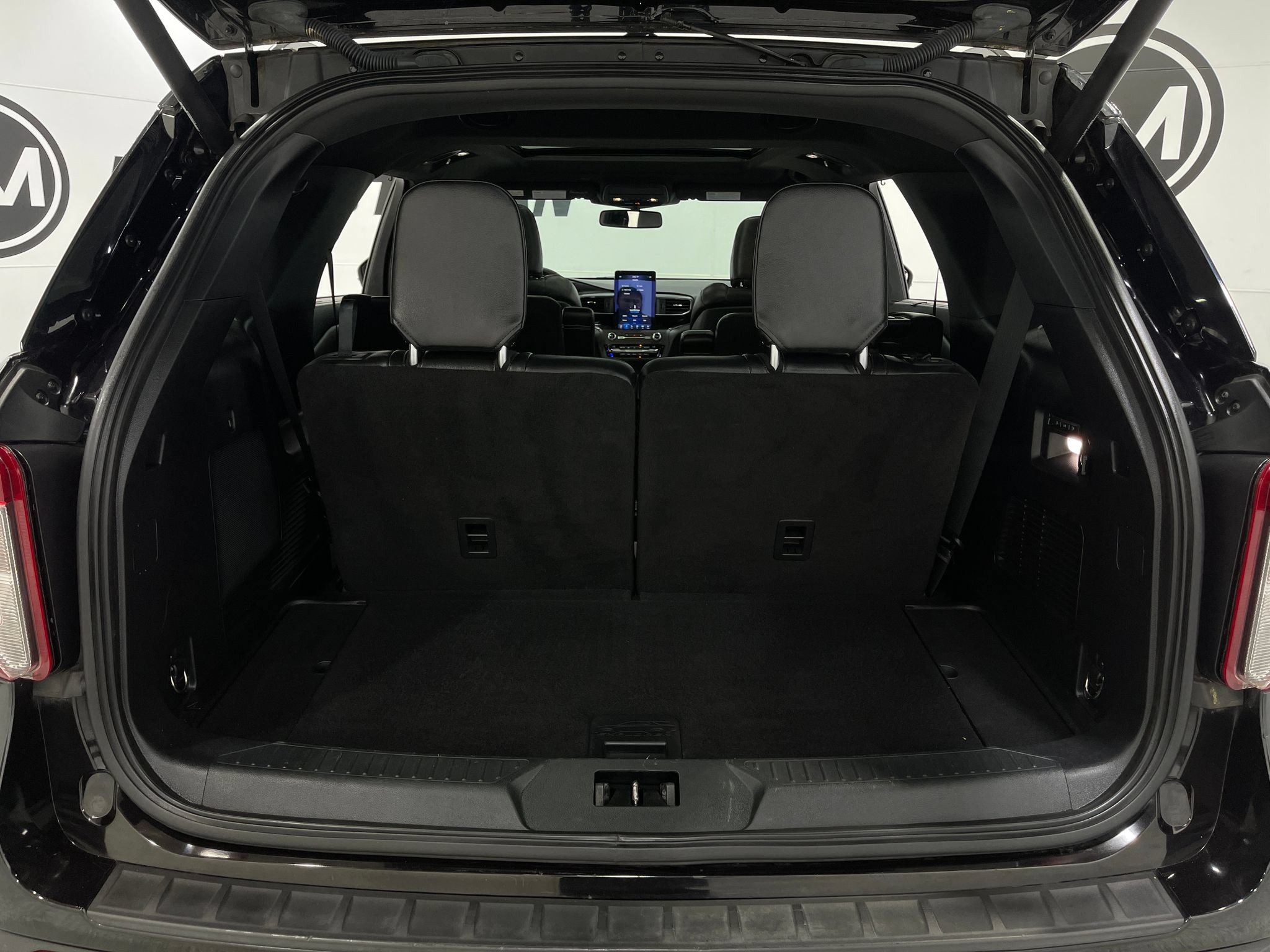 Used 2020 Ford Explorer ST w/ Premium Technology Package AWD/4WD image 26