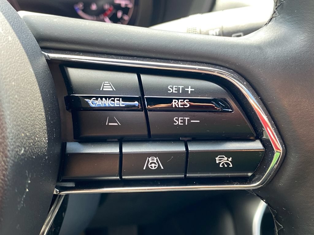 Used 2025 MAZDA CX-70 Plug-In Hybrid w/ Premium Plus AWD/4WD image 12