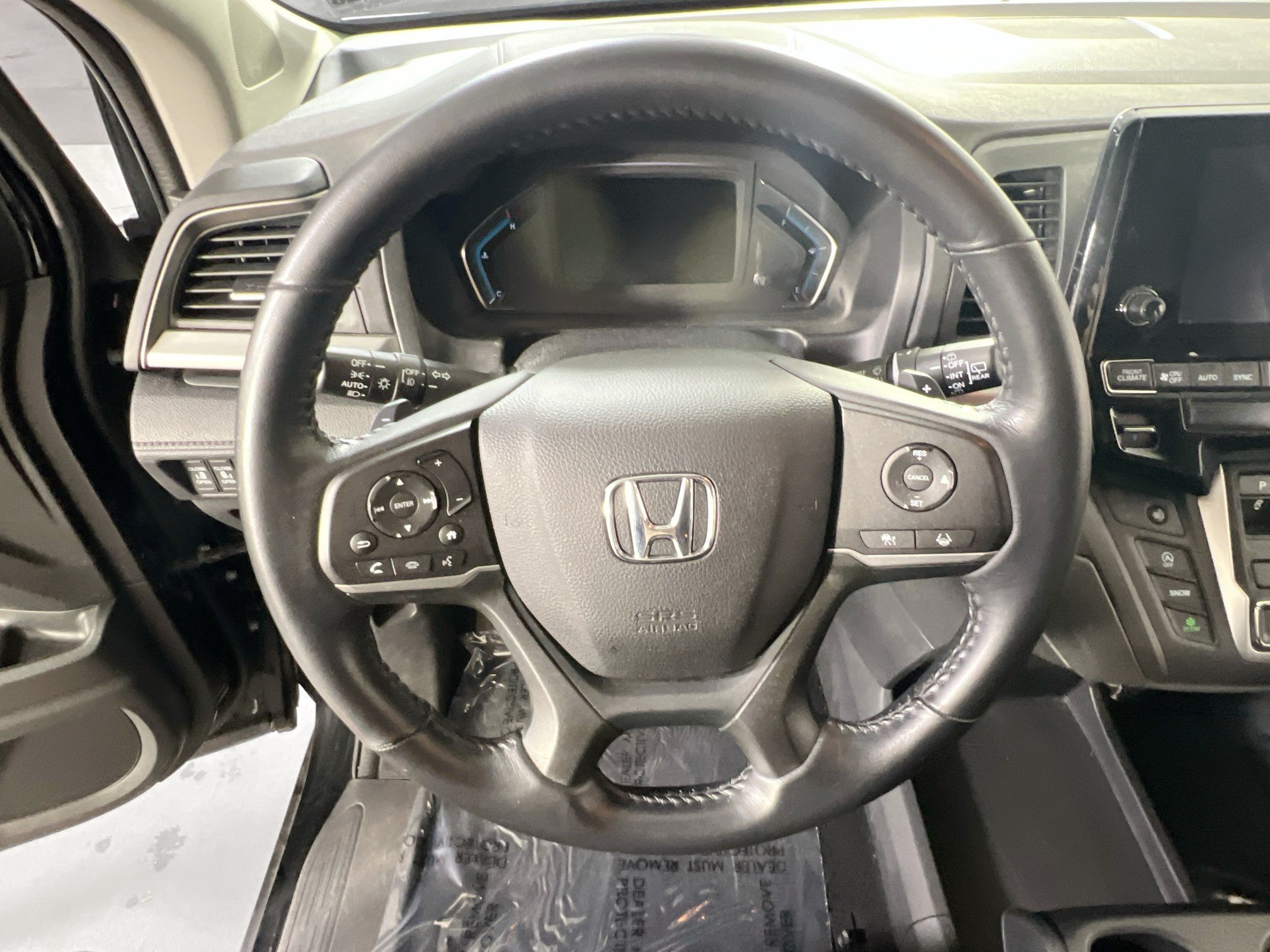 Used 2023 Honda Odyssey EX-L image 11