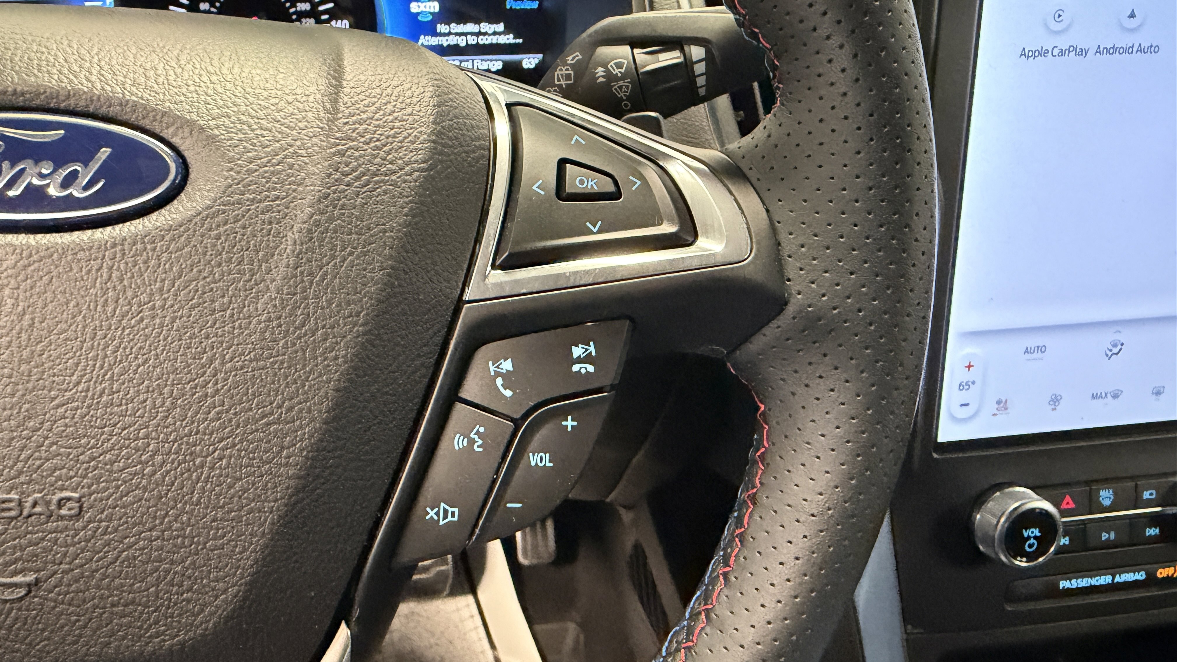 Used 2024 Ford Edge ST w/ Equipment Group 401A image 16