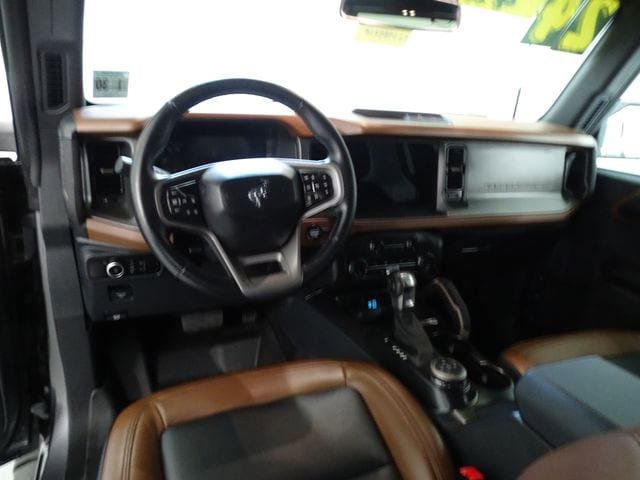 Used 2024 Ford Bronco Outer Banks AWD/4WD image 5