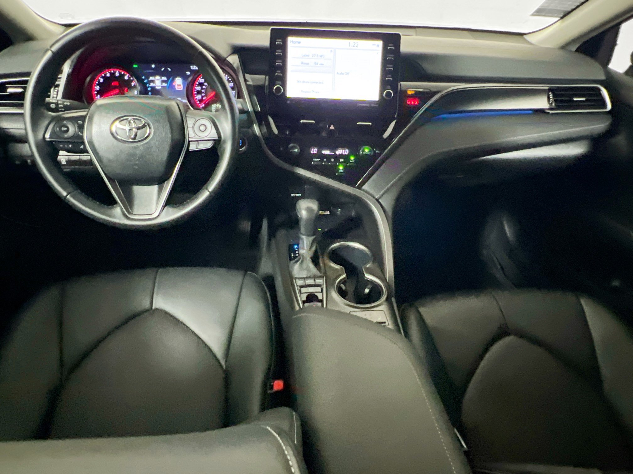 Used 2024 Toyota Camry XSE FWD image 29
